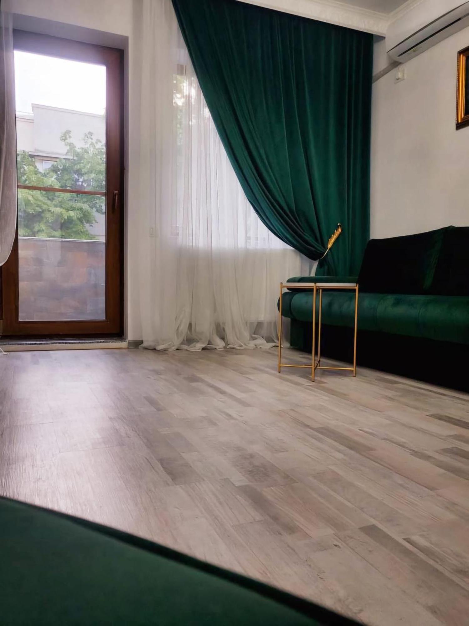 Lemon Breeze Apartment Constanta Exterior photo